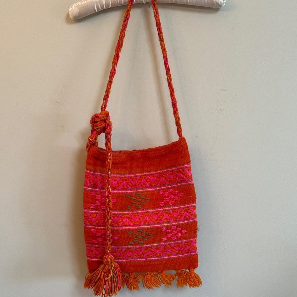 VTG Kriti Hand‑Woven Wool Boho Carpet Bag Greece  12x14  Braided Strap NWOT